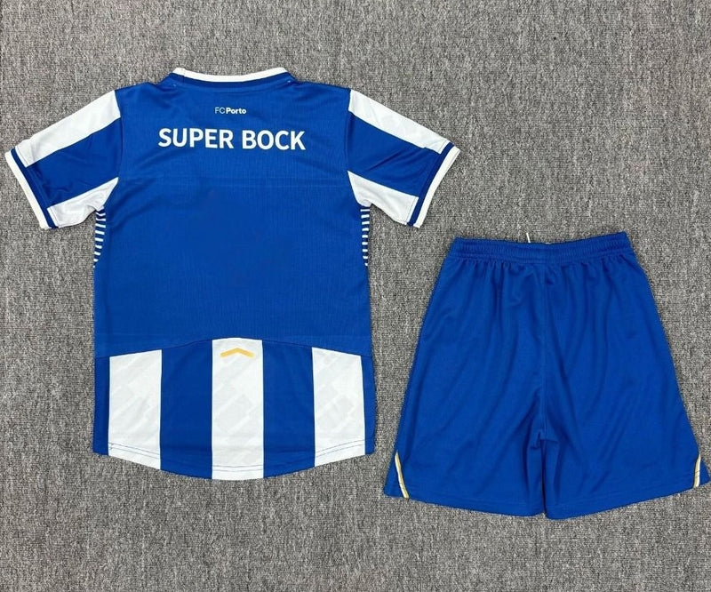 Conjunto infantil principal azul e branco 2025/26 - LANÇAMENTO