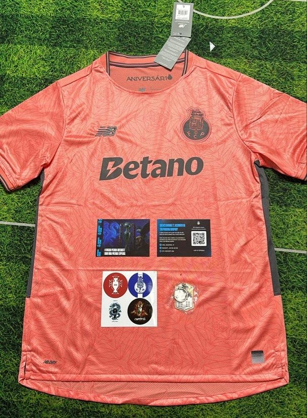Camisola segundo equipamento rosa 2025/26 simbolo bordado - LANÇAMENTO