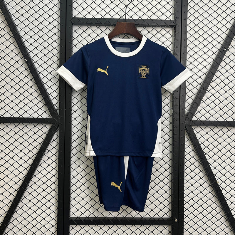Conjunto infantil Seleção Portugal azul treino 2025 - PUMA