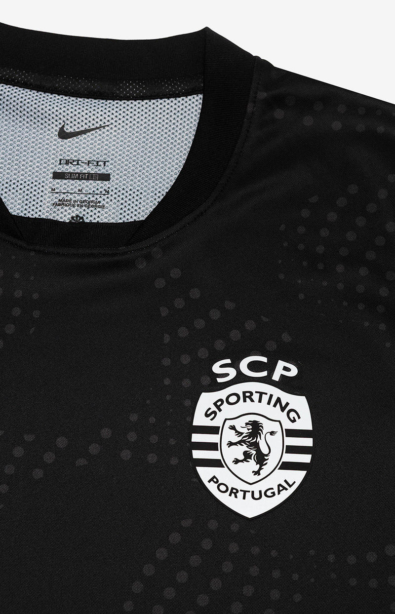 Conjunto infantil COM MEIAS AWAY preto 2025/26 - LANÇAMENTO 🦁💚[pré venda 11 a 22 dias úteis]