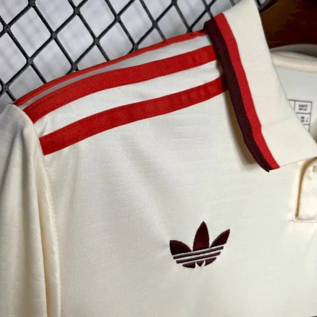 Camisola Bayern de Munique Third 2024/25